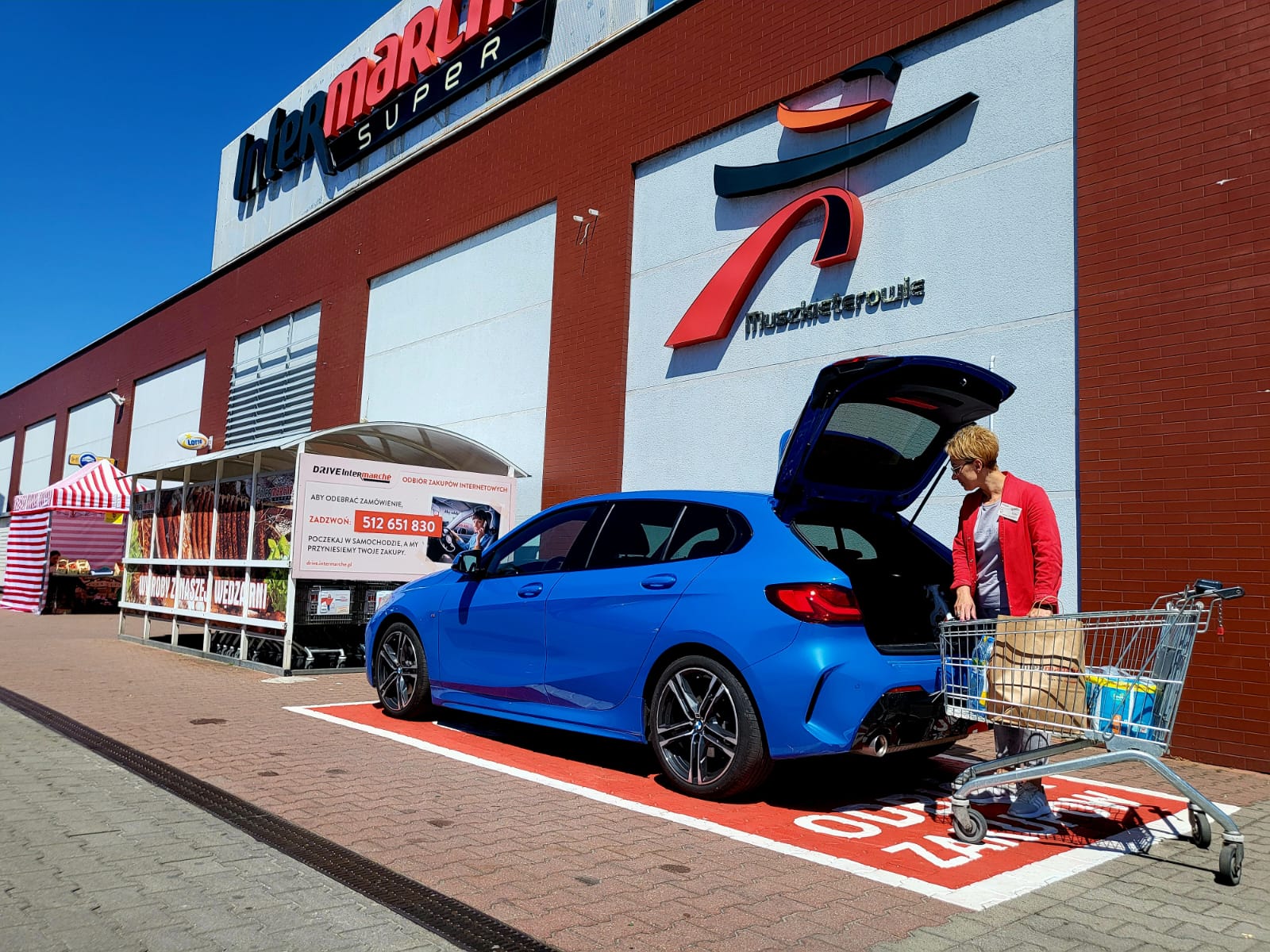 W gryfickim Intermarche zrobisz zakupy bez wchodzenia do sklepu